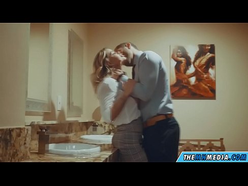 ❤️ Xa i-blonde ene-busty ikuhenda kwindlu yangasese yoluntu ❤❌ kumanyala xh.dreamlandpassionfever.ru